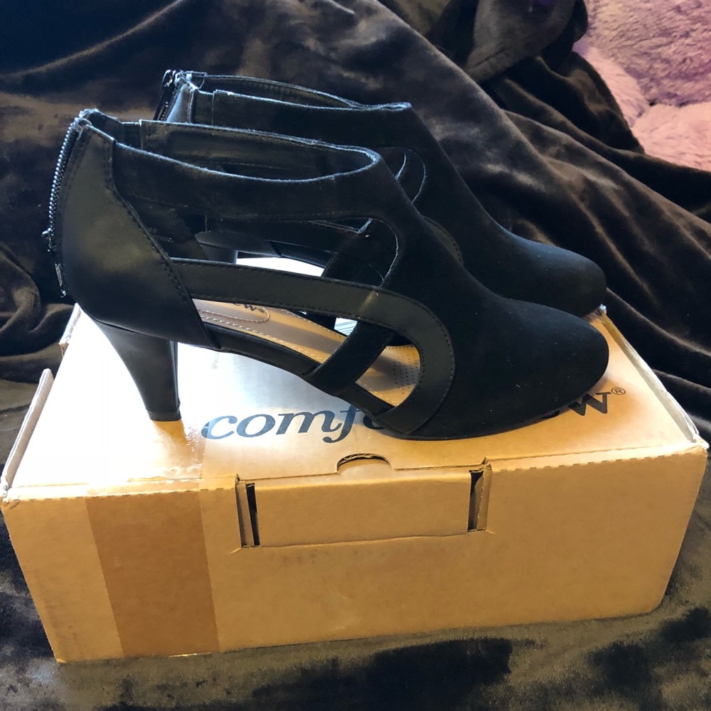Fun, flirty, zip back booties